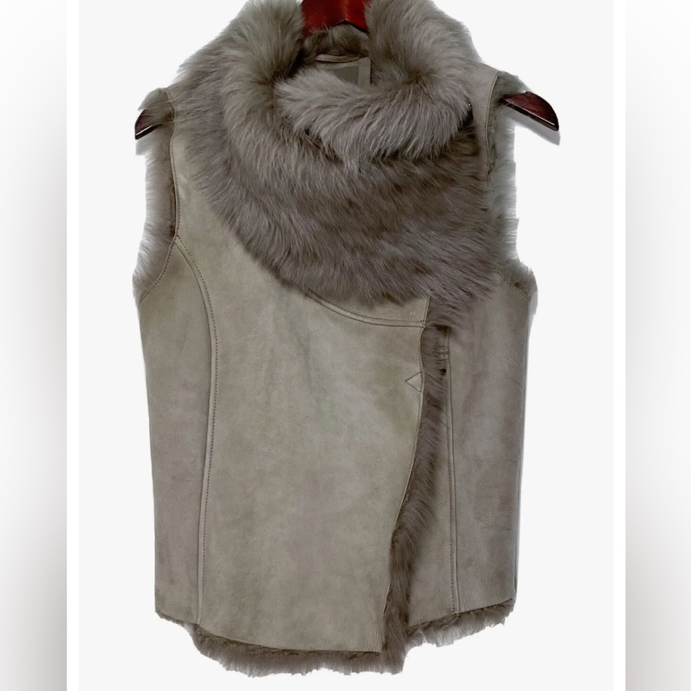 All saints Grey Suede & Shearling Fur Vest Sz. UK 10/ US 6